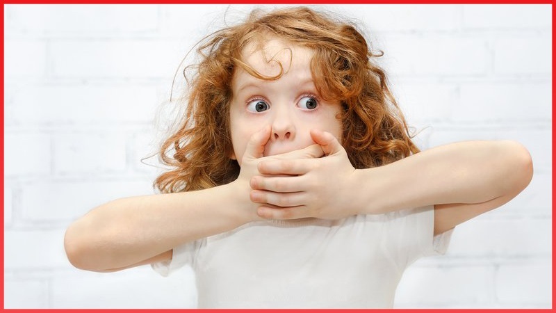 Causes of bad breath in a child | Isfahan Children's Dentist,,fa,What is pulp?,,fa,How to make a child happy with dentistry?,,fa,August 23,,fa